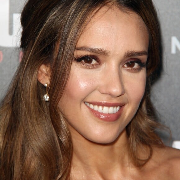 Jessica Alba à la première de Mechanic: Resurrection aux cinémas The Arclight à Hollywood, le 22 août 2016