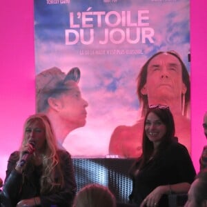 Exclusif - Jour 3 - Béatrice Dalle et Sophie Blondy (réalisatrice) présentent le film "L'étoile du jour" dans lequel joue le chanteur Iggy Pop lors du Festival Rock en Seine au Domaine Nationale de Saint-Cloud à Paris, le 28 août 2016. © Lise Tuillier/Bestimage