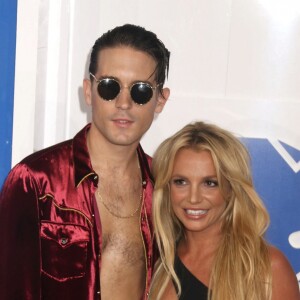 G-Eazy et Britney Spears à la soirée des MTV Video Music Awards 2016 à Madison Square Garden à New York, le 28 août 2016.