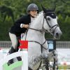 Mary-Kate Olsen participe au jumping "Hampton Classic Horse Show " sous les yeux de son mari Olivier Sarkozy à Bridgehampton près de New York le 1er septembre 2016. Elle a monté deux chevaux différents prénommés "Feu d'Amour" et "WKD Tokyo".