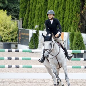 Mary-Kate Olsen participe au jumping "Hampton Classic Horse Show " sous les yeux de son mari Olivier Sarkozy à Bridgehampton près de New York le 1er septembre 2016. Elle a monté deux chevaux différents prénommés "Feu d'Amour" et "WKD Tokyo".