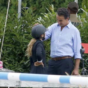 EXCLUSIF - Olivier Sarkozy encourage sa femme Mary-Kate Olsen lors du jumping "Hampton Classic Horse Show " à Bridgehampton près de New York le 1er septembre 2016.