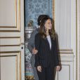 Le prince Carl Philip et la princesse Sofia de Suède ont reçu une cinquantaine d'écoliers de Stockholm au palais royal Drottningholm le 7 septembre 2016 pour échanger avec eux sur le thème de la sécurité sur Internet.