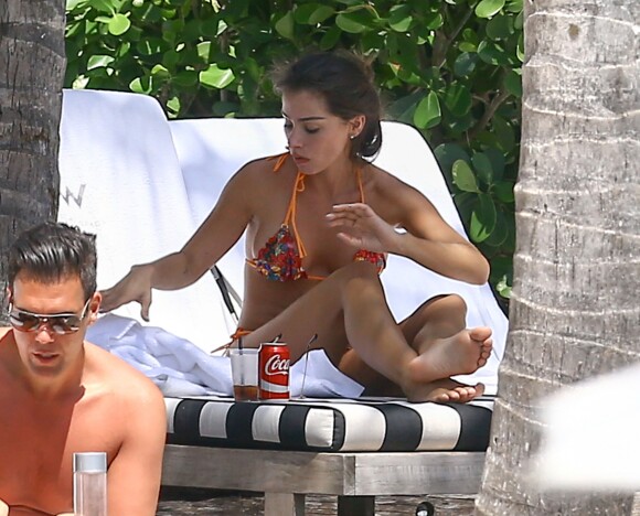 Exclusif - Gabriella Lenzi surprise à la piscine de l'hôtel W South Beach. Miami, le 8 septembre 2016.