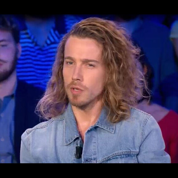 Julien Doré dans "On n'est pas couché, le prime", samedi 10 septembre 2016, sur France 2