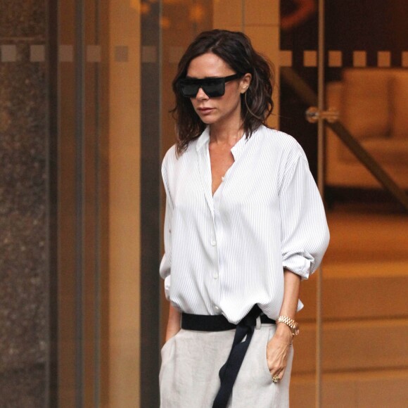 Victoria Beckham quitte l'hôtel EDITION New York. New York, le 11 septembre 2016.