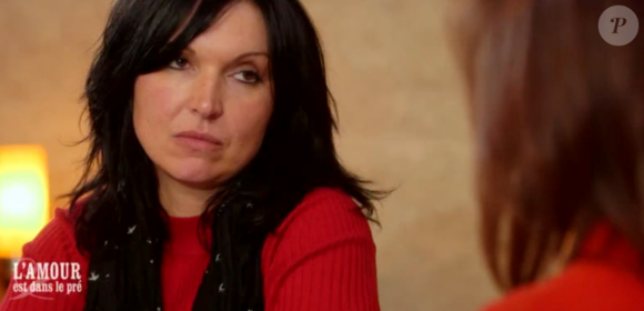 Julie - "L'amour est dans le pré 2016" sur M6. Le 11 juillet 2016.