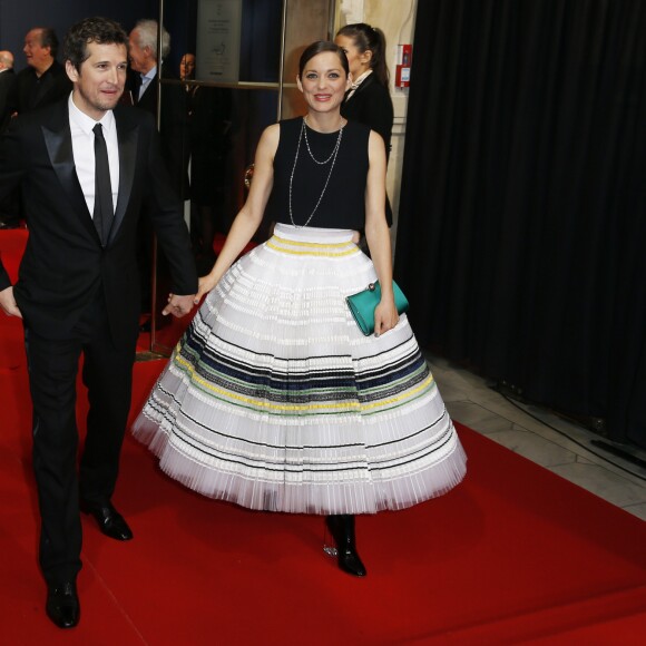 Guillaume Canet et sa compagne Marion Cotillard - Arrivées Intérieur - 40e cérémonie des Cesar au théâtre du Châtelet à Paris, le 20 février 2015.