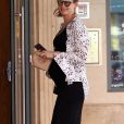 Behati Prinsloo très enceinte à la sortie d'un centre médical à Beverly Hills, le 2 aout 2016