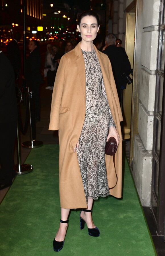 Erin O'Connor assiste à la soirée 'A Night to Remember' du Green Carpet Challenge au siège de la BAFTA. Londres, le 18 septembre 2016.