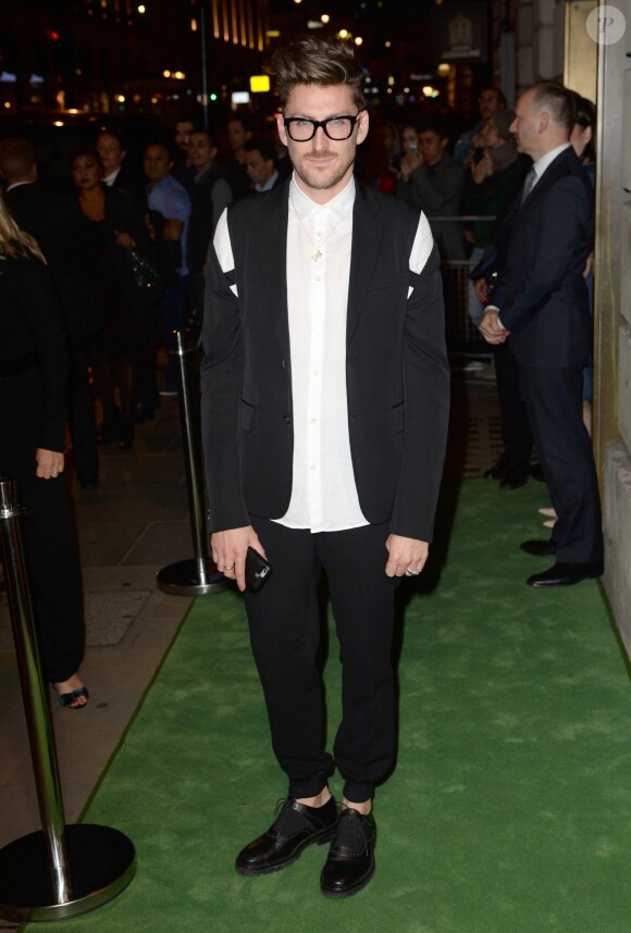 Le créateur Henry Holland assiste à la soirée 'A Night to Remember' du Green Carpet Challenge au siège de la BAFTA. Londres, le 18 septembre 2016.