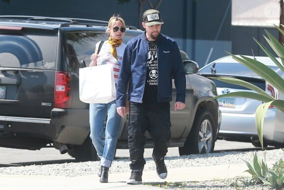 Exclusif - Nicole Richie retrouve son mari Joel Madden et des amis à un studio d'enregistrement à Burbank, le 11 avril 2016