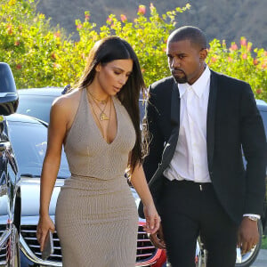 Kim Kardashian et Kanye West se rendant au mariage d'un ami à Simi Valley, en Californie, le 23 septembre 2016