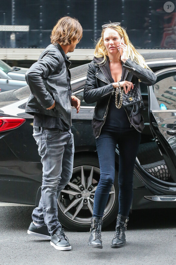 Candice Swanepoel enceinte et son compagnon Hermann Nicole se rendent chez le docteur pour une échographie dans le quartier de Manhattan, le 29 avril 2016