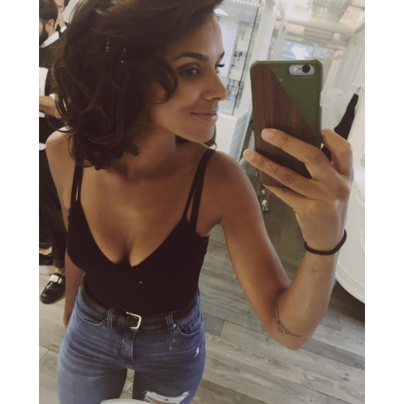 Shy'm partage un selfie sexy sur Instagram le 30 septembre 2016.