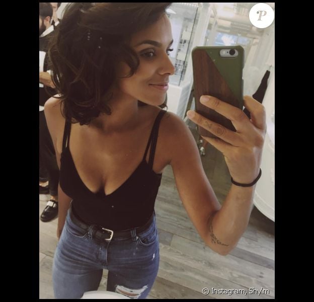 Shym Sexy Taille De Guêpe Et Joli Décolleté Sur Instagram Purepeople