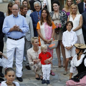 Le prince Albert II, la princesse Charlene et le prince héréditaire Jacques de Monaco le 10 septembre 2016 lors du pique-nique des Monégasques, dans le parc Princesse Antoinette.
Le traditionnel pique-nique des Monégasques dans les jardins du Parc princesse Antoinette à Monaco le 10 septembre 2016. © Claudia Albuquerque / Bestimage