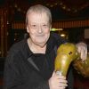 Exclusif - Guy Carlier - People au spectacle de Jean-Marie Bigard "Nous les femmes" au théâtre des Folies Bergère à Paris le 22 novembre 2015. © Coadic Guirec / Bestimage