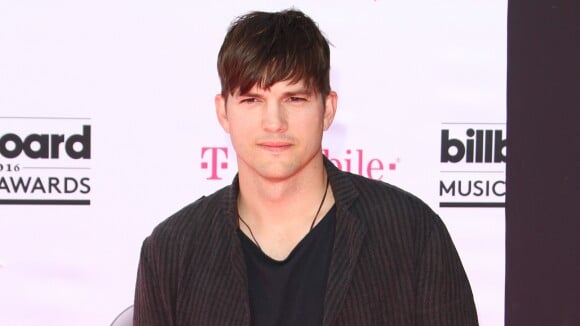 Ashton Kutcher dévoile le sexe de son futur bébé avec Mila Kunis