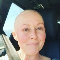 Shannen Doherty et le cancer : Fatiguée par la chimio, elle se force à bouger...