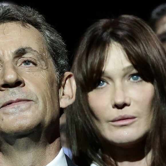 Nicolas Sarkozy et Carla Bruni-Sarkozy - Meeting "Tout pour la France" de Nicolas Sarkozy au Zénith de Paris, France, le 9 octobre 2016. © Stéphane Lemouton/Bestimage