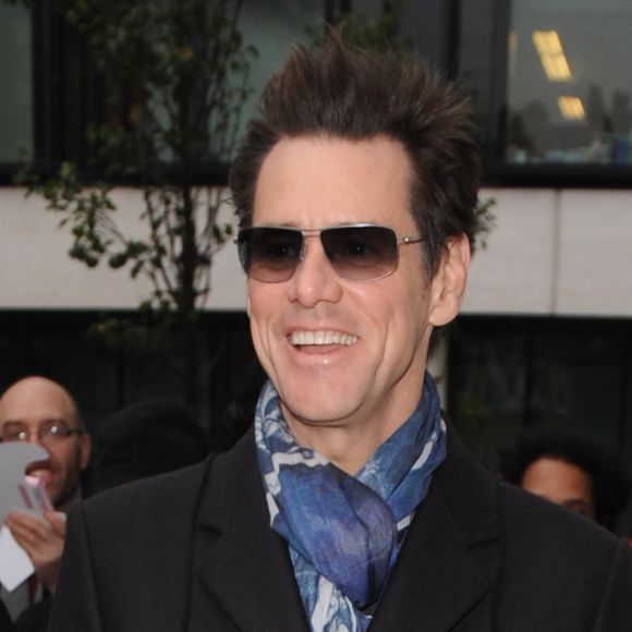 Jim Carrey arrive à la BBC Radio 2 à Londres, le 21 novembre 2014.