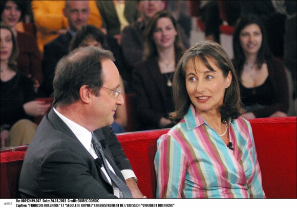 François Hollande et Ségolène Royal lors de l'enregistrement de l'émission "Vivement Dimanche" le 26 mars 2003.