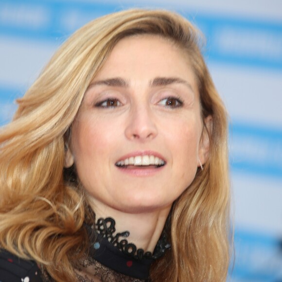 Julie Gayet à l'uverture du 42ème Festival du cinéma Américain de Deauville le 2 septembre 2016.