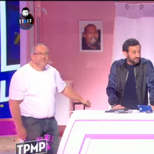 Jean-Michel Maire est-il allé trop loin dans "Touche pas à mon poste" sur C8 ? Le 14 octobre 2016. Ici Cyril Hanouna avec Jean-Michel Maire.