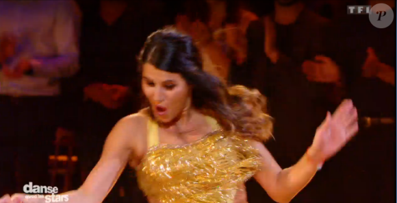 Karine Ferri dans "Danse avec les stars 7" sur TF1 le 22 octobre 2016.