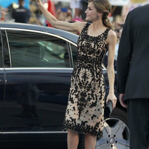 La reine Letizia d'Espagne - Remise des prix Princesse des Asturies en présence du roi Felipe VI, La reine Letizia et de Sofia au théâtre Campoamor à Oviedo, Espagne, le 21 octobre 2016.