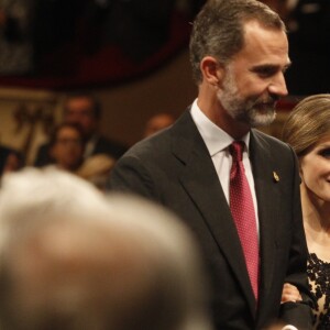 Le roi Felipe VI et la reine Letizia d'Espagne - Remise des prix Princesse des Asturies en présence du roi Felipe VI, La reine Letizia et Sofia au théâtre Campoamor à Oviedo, Espagne, le 21 octobre 2016.