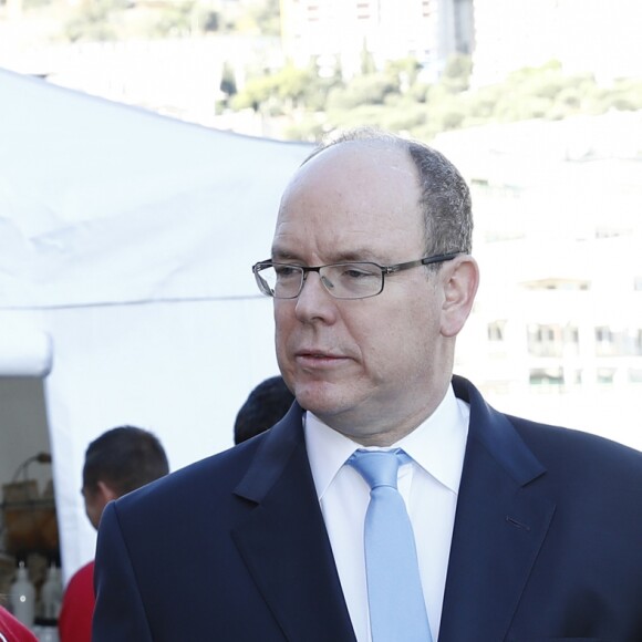 Exclusif - Le prince Albert II de Monaco et sa nièce Camille Gottlieb - Le premier festival biologique inauguré samedi 15 octobre 2016 par le prince Albert II de Monaco accompagné de sa nièce Camille Gottlieb à Monaco. © Claudia Albuquerque/Bestimage