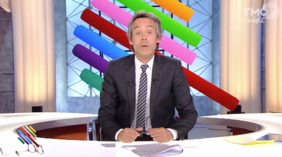 Yann Barthès se moque de l'émission de Jean-Morandini sur iTÉLÉ et de l'une de ses chroniqueuses, Rachel Bourlier. "Quotidien" sur TMC, le 24 octobre 2016.