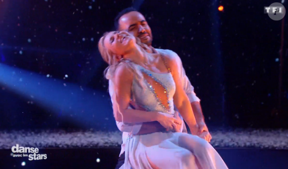 Kamel le magicien et Emmanuelle Berne - "Danse avec les stars 7" sur TF1. Le 29 octobre 2016.