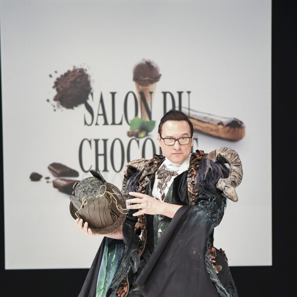 Jean-Marc Généreux  au Défilé du 22ème salon du chocolat à la porte de Versailles à Paris le 27 octobre 2016. (coiffures Franck Provost / maquillages Make Up For Ever) © Veeren-Perusseau/Bestimage