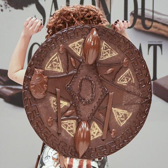 Anaïs Delva  au Défilé du 22ème salon du chocolat à la porte de Versailles à Paris le 27 octobre 2016. (coiffures Franck Provost / maquillages Make Up For Ever) © Veeren-Perusseau/Bestimage