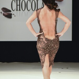 Fabienne Carat au Défilé du 22ème salon du chocolat à la porte de Versailles à Paris le 27 octobre 2016. (coiffures Franck Provost / maquillages Make Up For Ever) © Veeren-Perusseau/Bestimage