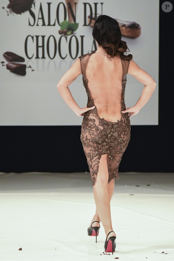 Fabienne Carat au Défilé du 22ème salon du chocolat à la porte de Versailles à Paris le 27 octobre 2016. (coiffures Franck Provost / maquillages Make Up For Ever) © Veeren-Perusseau/Bestimage