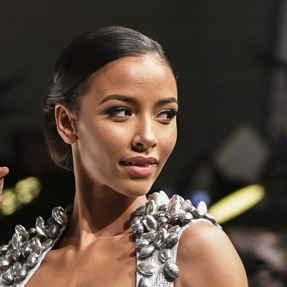 Flora Coquerel (Miss France 2013) au Défilé du 22ème salon du chocolat à la porte de Versailles à Paris le 27 octobre 2016. (coiffures Franck Provost / maquillages Make Up For Ever) © Veeren-Perusseau/Bestimage