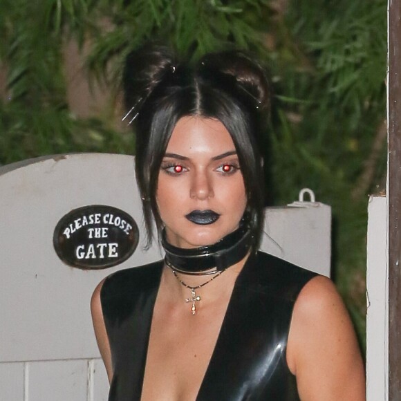 Kendall Jenner à la fête annuelle que Kate Hudson organise pour Halloween à Los Angeles, le 28 octobre 2016