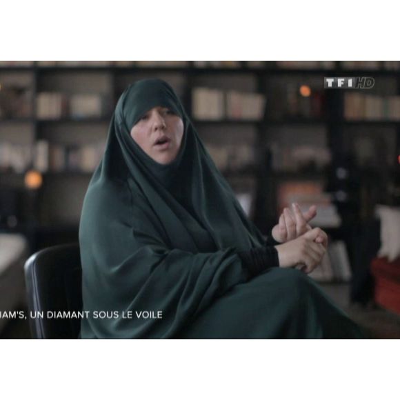 Diam's lors de son entretien pour l'émission "Sept à Huit" diffusée sur TF1 en mai 2015