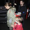 Tobey Maguire, sa femme Jennifer Meye et ses enfants Otis Tobias Maguire et Ruby Sweetheart Maguire sont déguisés pour Halloween dans les rues de Los Angeles. Le 31 octobre 2016