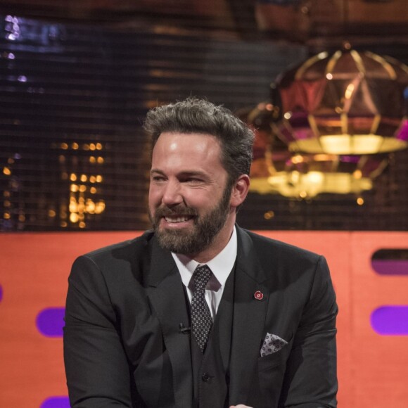 Ben Affleck lors de l'enregistrement du Graham Norton Show à Londres le 3 novembre 2016 (diffusion le lendemain). L'acteur et réalisateur américain y a révélé que son fils Samuel a joué avec le prince George et la princesse Charlotte de Cambridge, les enfants du prince William et de Kate Middleton.
