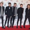 Le groupe One Direction (Niall Horan, Zayn Malik, Liam Payne, Louis Tomlinson, Harry Styles) à la Soirée des "BBC Music Awards" à Londres, le 11 décembre 2014.