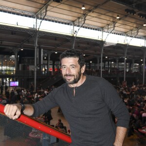 Patrick Bruel lance l'ouverture du tournoi - Winamax Poker Tour, le plus grand tournoi de poker gratuit d'Europe à la Grande Halle de la Villette à Paris le 5 novembre 2016. La sixième édition du plus grand championnat de poker de France débute à Paris le week-end du 5/6 novembre : 2 000 joueurs seront réunis sous le toit de la Grande Halle de la Villette pour le coup d'envoi du Winamax Poker Tour, édition 2016/2017 ! © Pierre Perusseau/Bestimage05/11/2016 - Paris