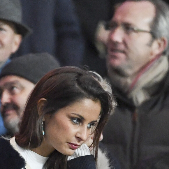 Malika Ménard assiste à la clôture de la 12ème journée de Ligue 1 qui opposait le Paris Saint Germain au Stade Rennais (victoire 4-0 du PSG), à Paris au Parc des Princes le 6 novembre 2016.