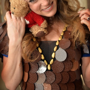 Capucine Anav ( habillée par le maitre chocolatier Jean-Paul Hévin, mise en beauté par Franck Provost et Make up for ever Academy) - Essayage en prévisions du défilé du salon du chocolat 2016 à l'hotel Best Western Premier - Trocadero la Tour à Paris le 12 octobre 2016. © Veeren/Bestimage