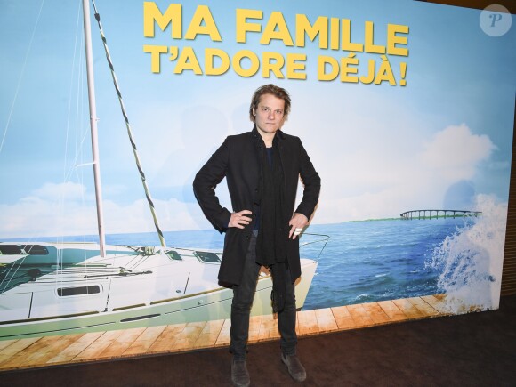 Bénabar (Bruno Nicolini) - Avant-première du film "Ma famille t'adore déjà!" au cinéma Elysées Biarritz à Paris, France, le 7 novembre 2016. © Pierre Perusseau/Bestimage
