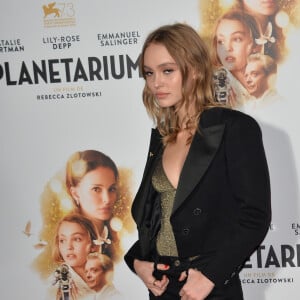 Lily-Rose Depp - Avant-première du film "Planetarium" au Grand Rex à Paris, France, le 08 novembre 2016. © Veeren/Bestimage